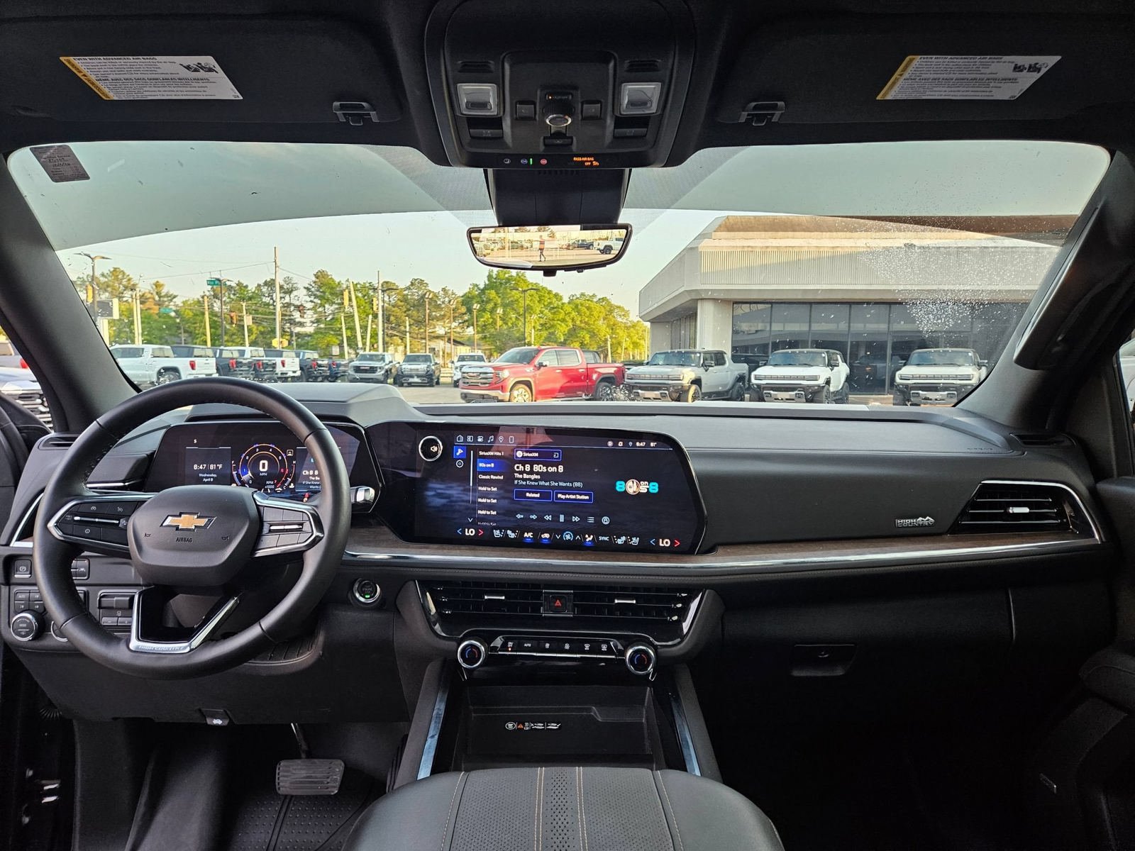 Used 2025 Chevrolet Tahoe High Country AWD/4WD image 27