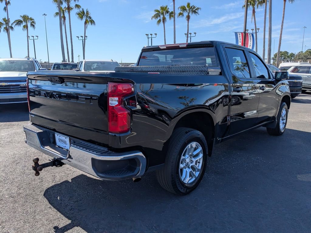 Used 2023 Chevrolet Silverado 1500 LT w/ Protection Package image 4