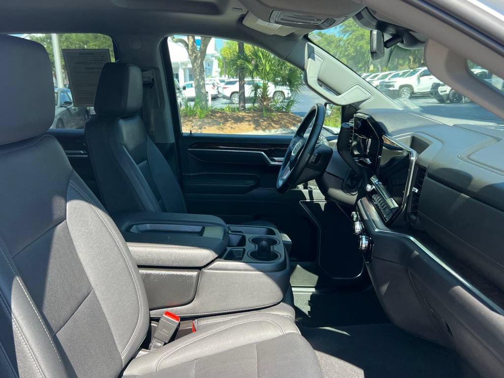 Used 2025 GMC Sierra 1500 SLT RWD image 22