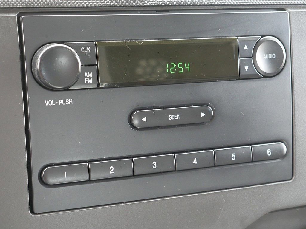 Used 2013 Ford E-250 and Econoline 250 RWD image 24