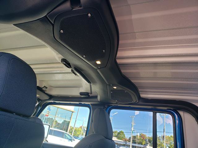 Used 2026 Jeep Gladiator Sport AWD/4WD image 14