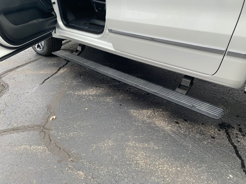 New 2026 RAM 1500 Limited w/ Body Color Bumper Group image 11
