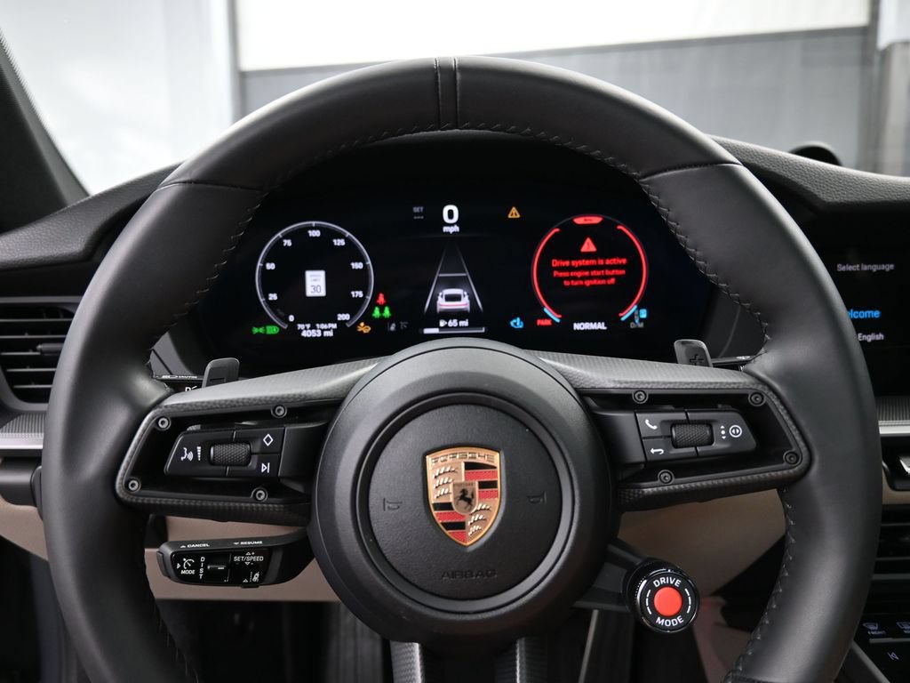 Certified 2025 Porsche 911 Carrera RWD image 6