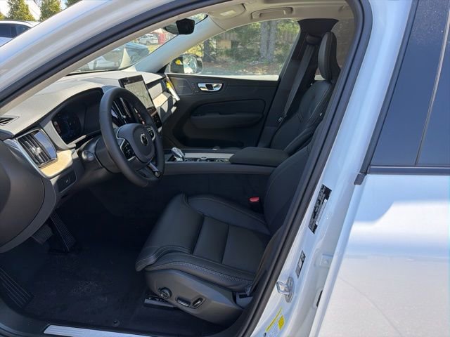 New 2026 Volvo XC60 B5 Ultra w/ Protection Package Premier AWD/4WD image 13