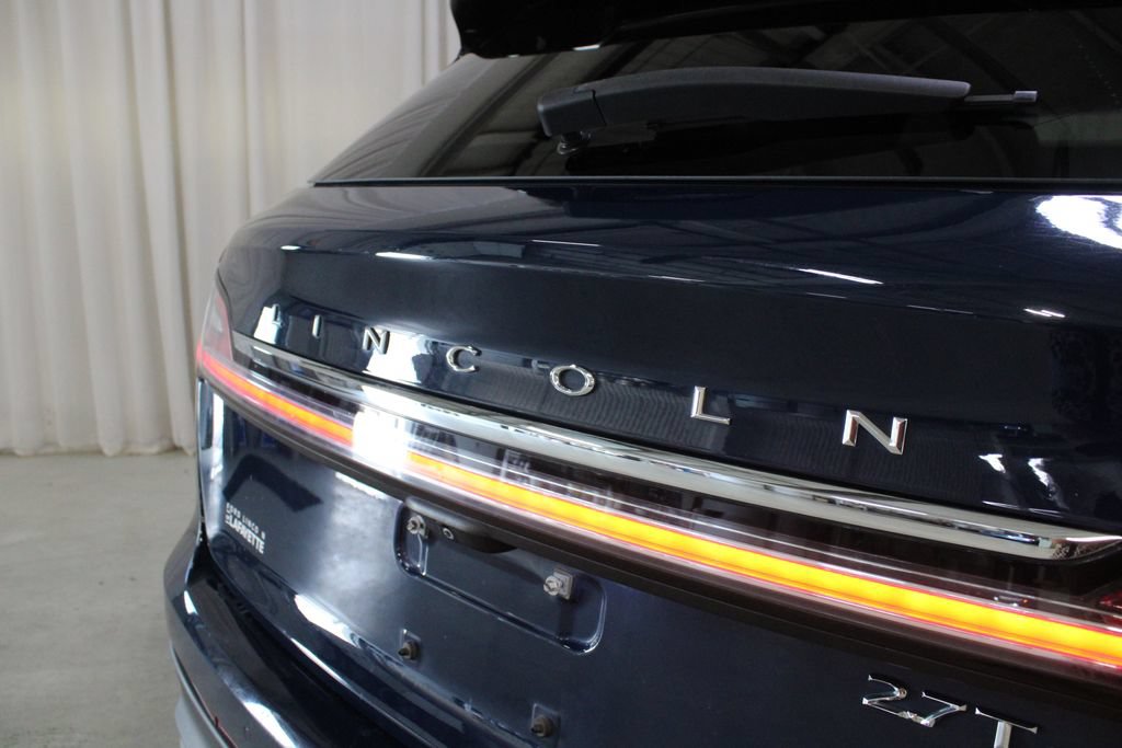 Used 2020 Lincoln Nautilus Reserve w/ Equipment Group 201A AWD/4WD image 32