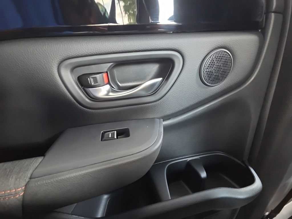 New 2026 Honda Pilot Sport image 16