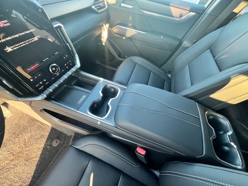 New 2026 GMC Acadia Elevation w/ Black Edition image 17