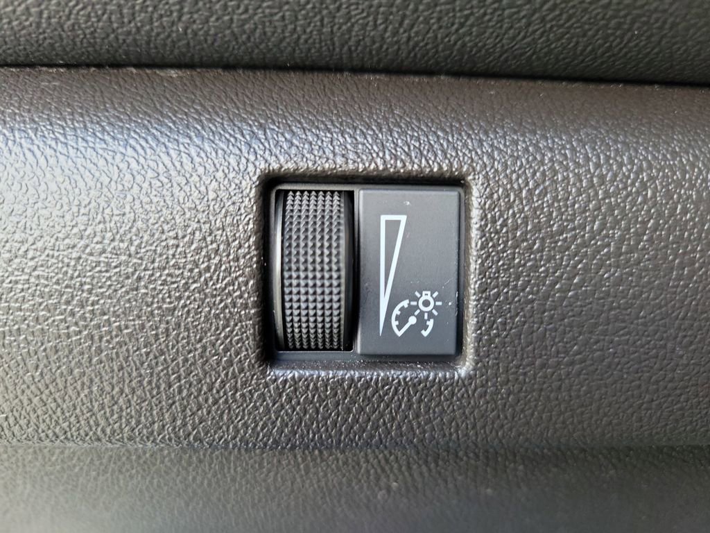 Used 2023 Chevrolet Colorado LT w/ LT Convenience Package image 23