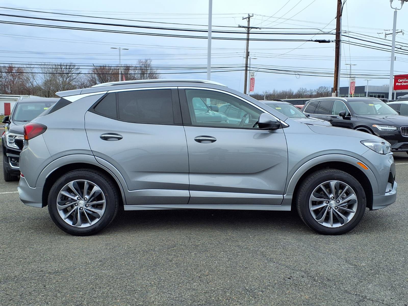 Certified 2023 Buick Encore GX Select w/ Sport Touring Package image 2