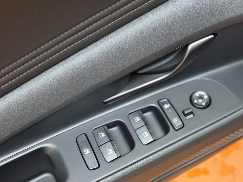 New 2026 Hyundai Elantra Sport image 23