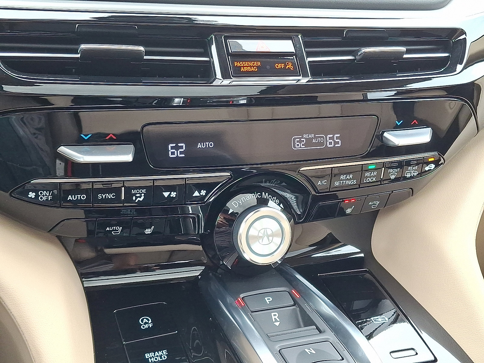 Certified 2025 Acura MDX SH-AWD w/ Technology Package image 16