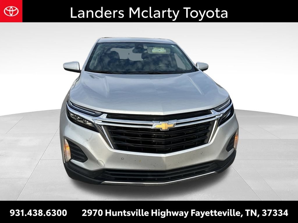 Used 2022 Chevrolet Equinox LT FWD image 2