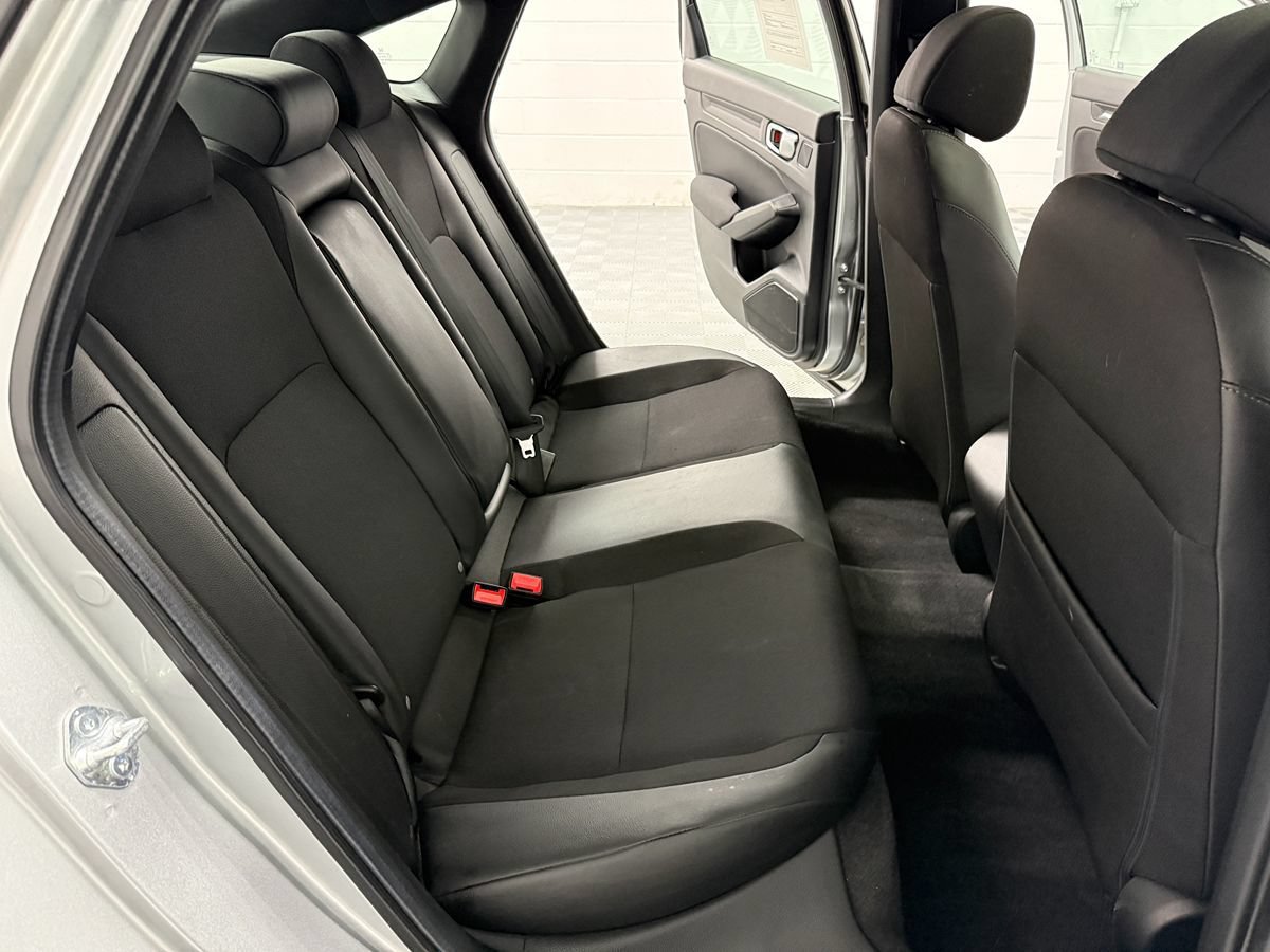 Used 2025 Honda Civic Sport image 13