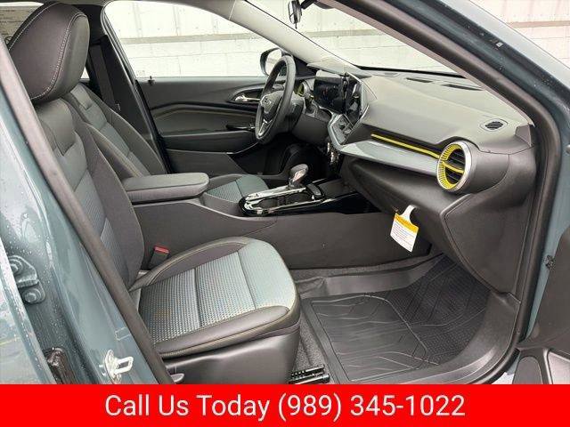 New 2026 Chevrolet Trax LT w/ Midnight Edition image 36