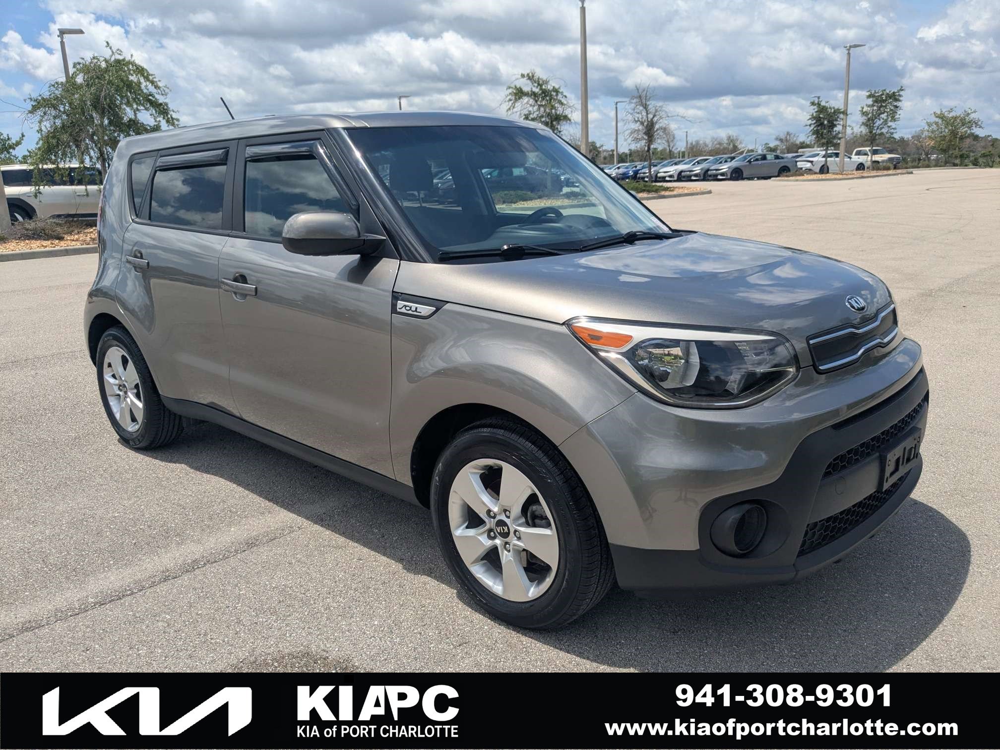 Used 2019 Kia Soul FWD image 1