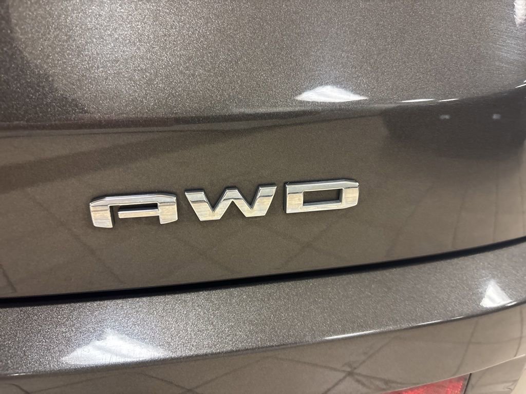 Used 2020 GMC Acadia Denali w/ Denali Ultimate Package image 7