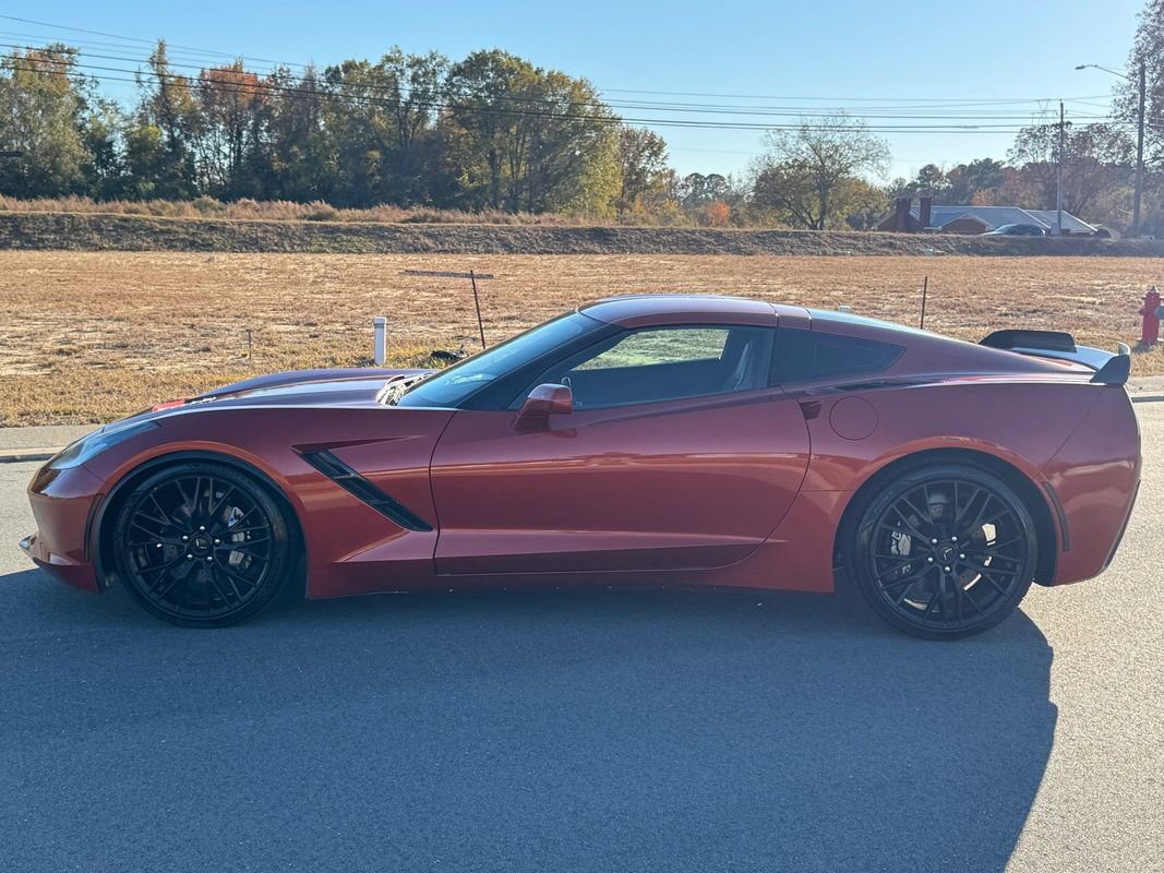 Used 2016 Chevrolet Corvette Stingray Coupe w/ 2LT Preferred Equipment Group image 7
