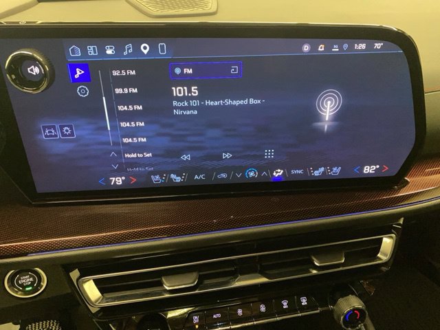 Used 2026 Chevrolet Traverse RS w/ LPO, Floor Liner Package AWD/4WD image 7