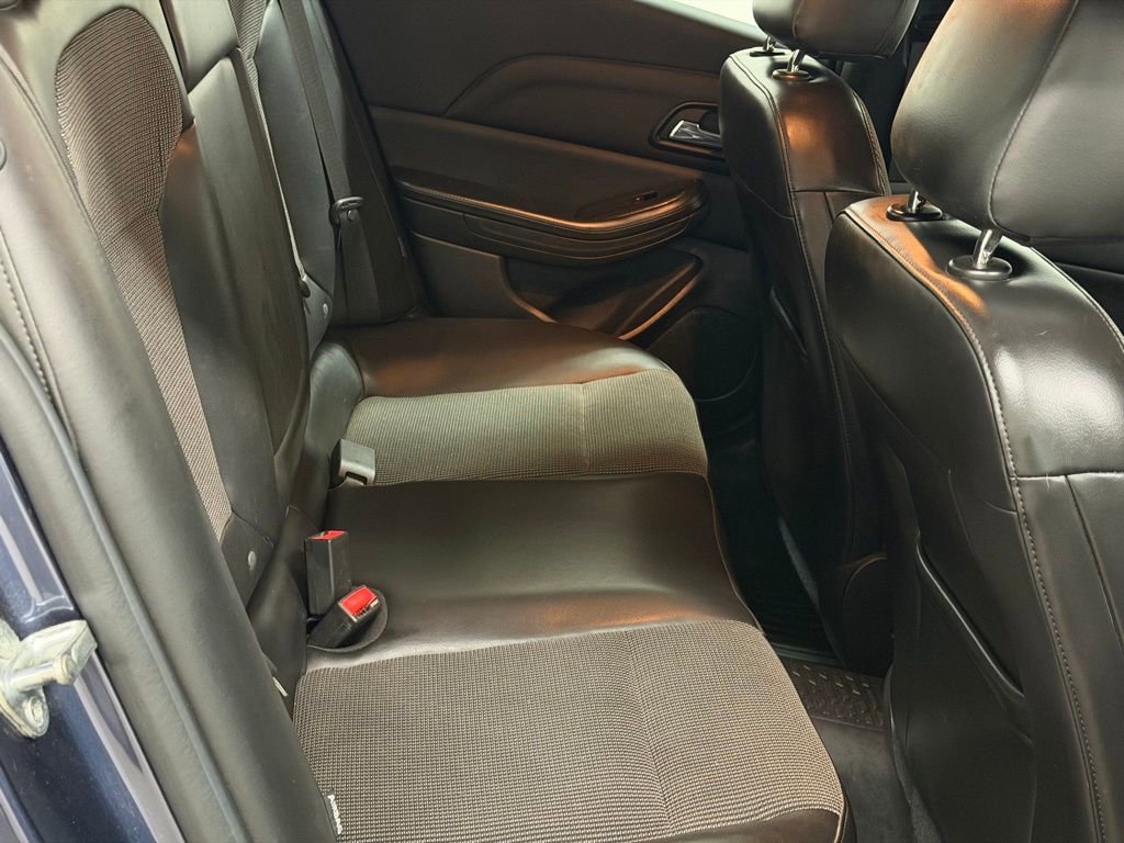 Used 2014 Chevrolet Malibu LT w/ Power Convenience Package image 18
