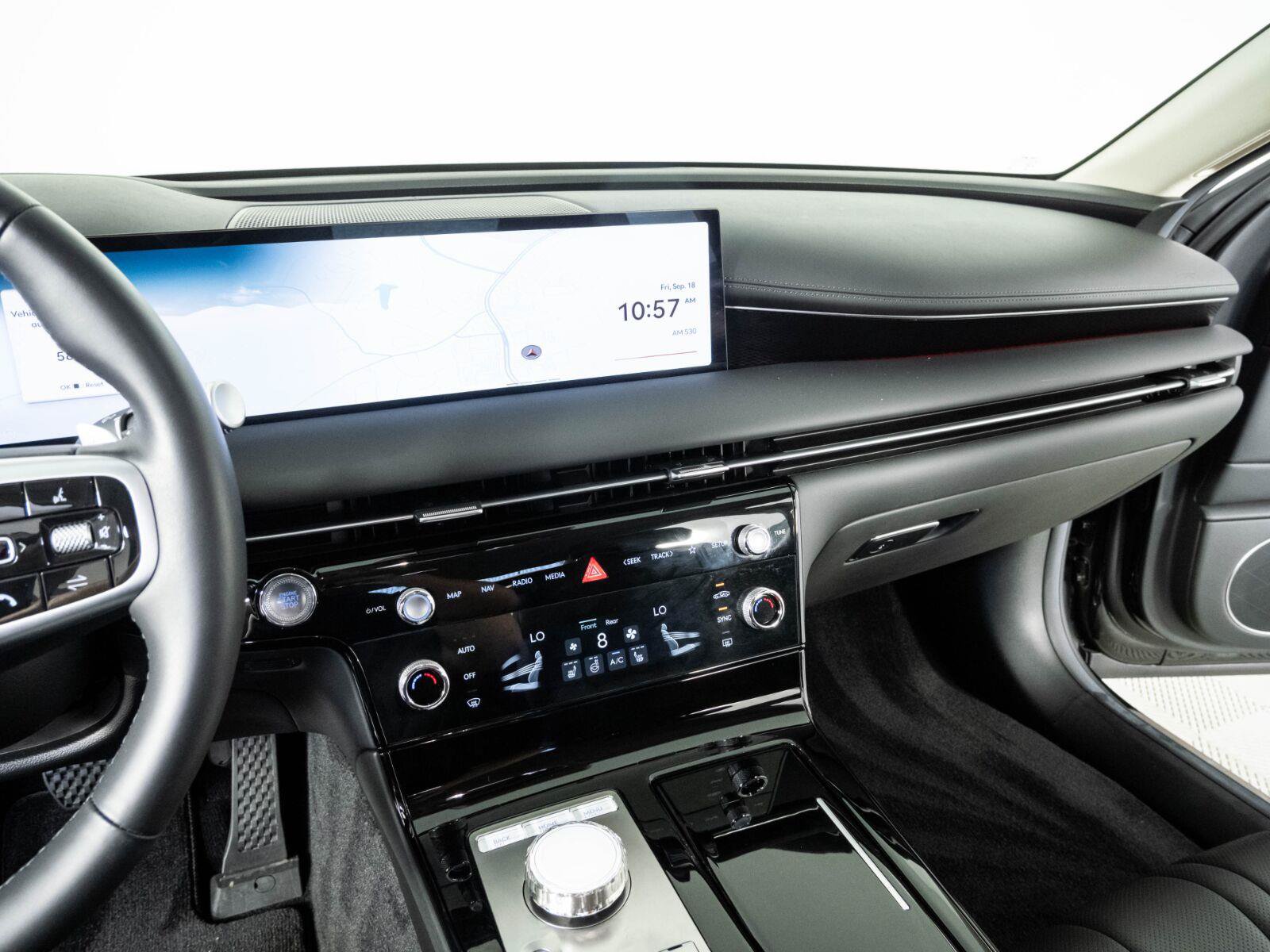 Used 2025 Genesis G80 2.5T AWD/4WD image 12