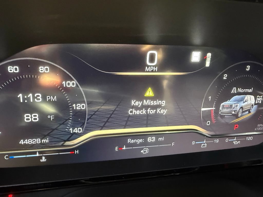 Used 2022 GMC Yukon Denali AWD/4WD image 18