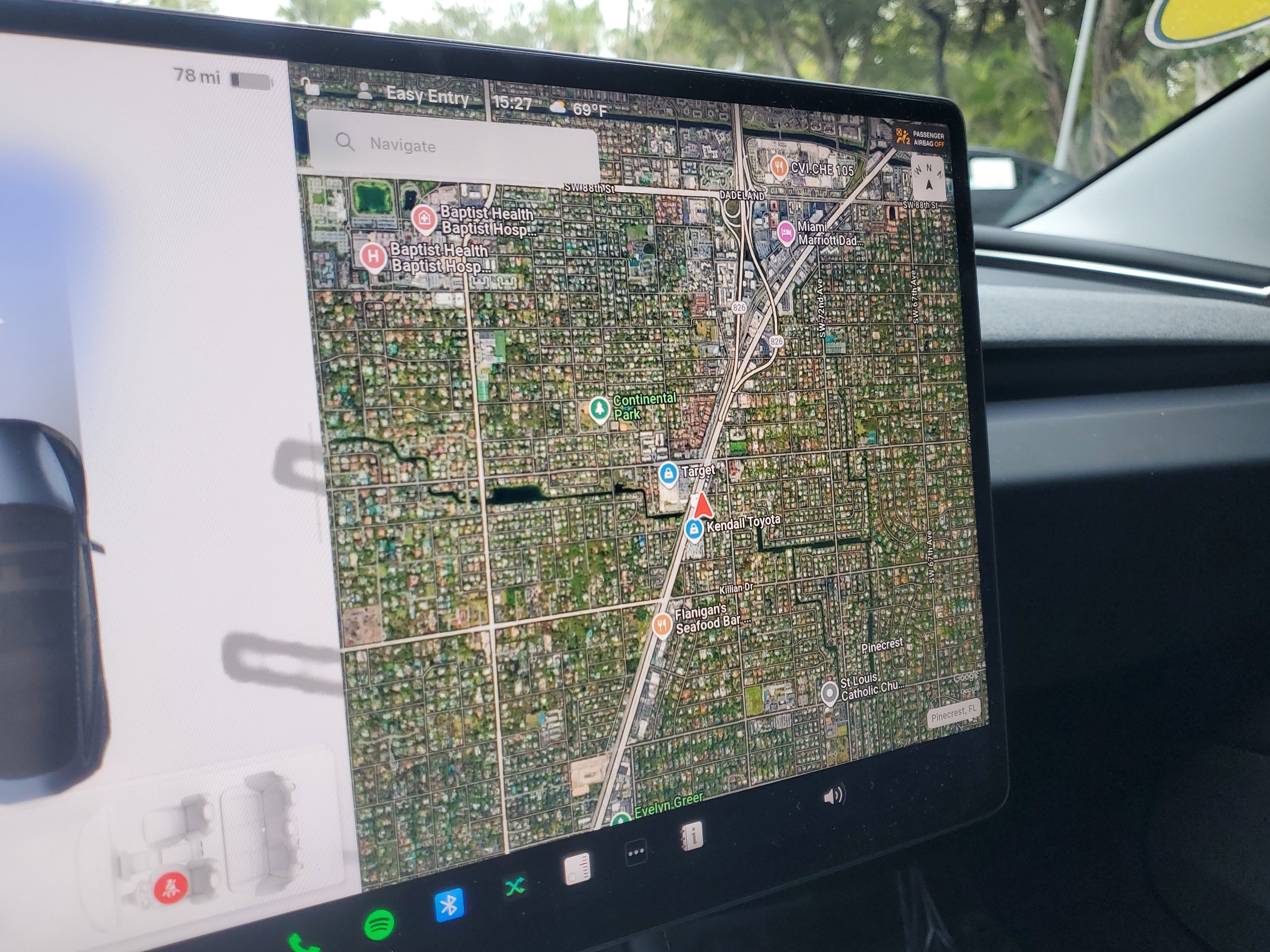 Used 2024 Tesla Model 3 Standard Range image 25