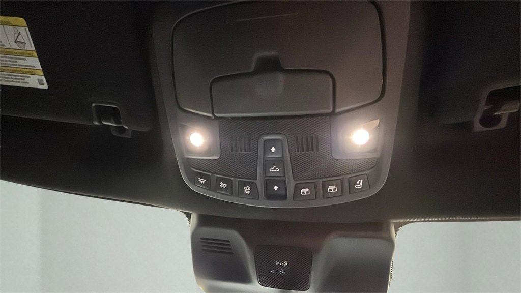 Used 2024 Lincoln Navigator Premiere image 24
