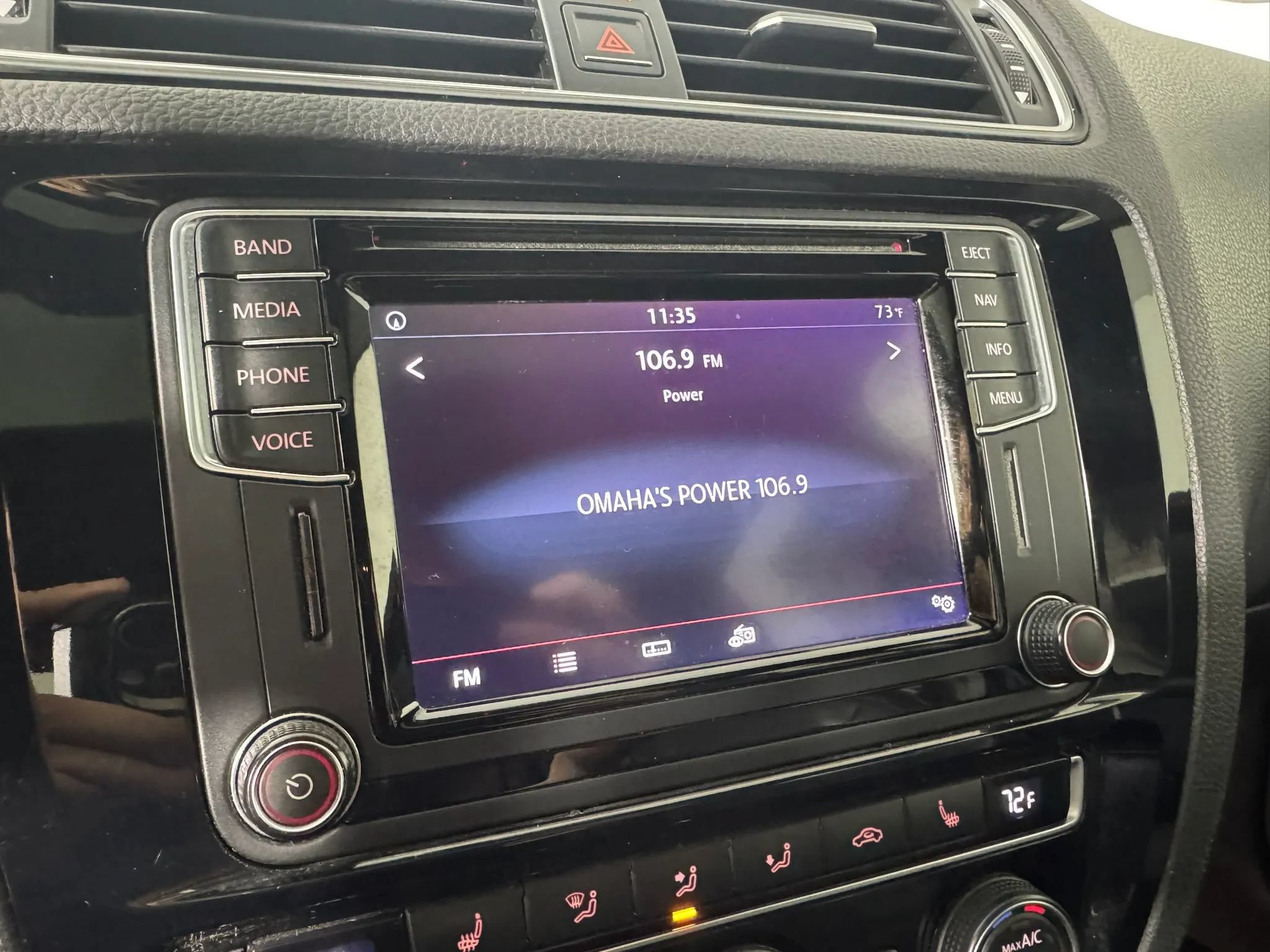 Used 2017 Volkswagen Jetta GLI FWD image 19