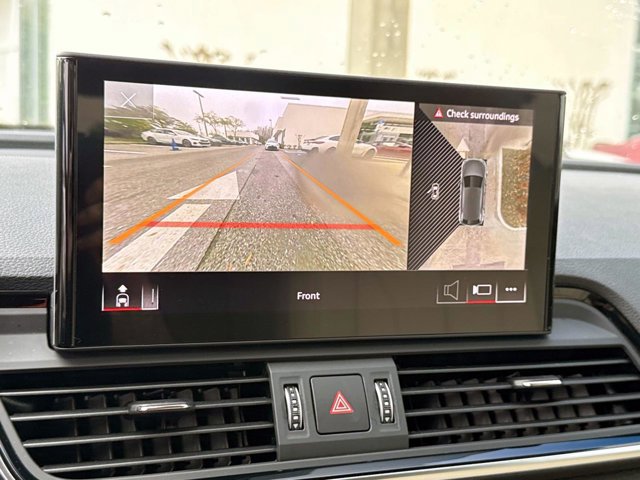 Used 2021 Audi Q5 Premium Plus w/ Premium Plus Package image 27