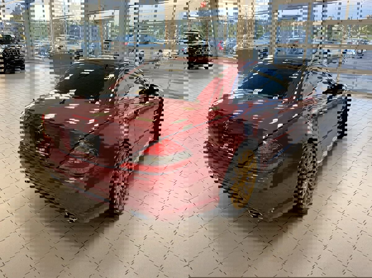 Used 2011 Mercedes-Benz SL 550 image 11