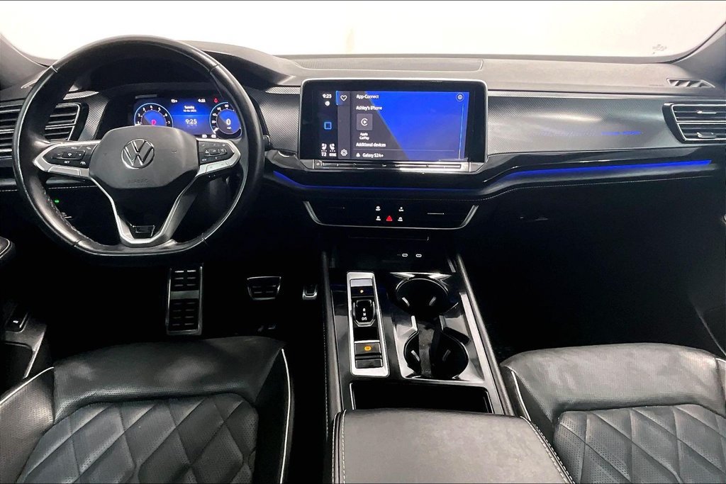 Used 2024 Volkswagen Atlas Cross Sport SEL Premium R-Line AWD/4WD image 18