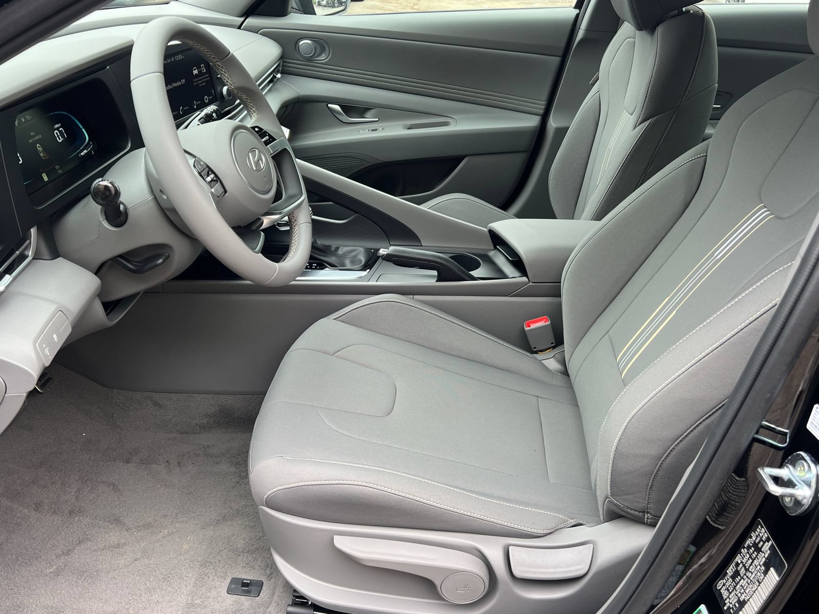 New 2026 Hyundai Elantra Sport FWD image 10