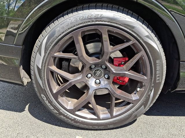 New 2026 Audi SQ7 Prestige image 5