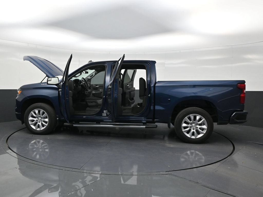 Used 2023 Chevrolet Silverado 1500 Custom RWD image 29