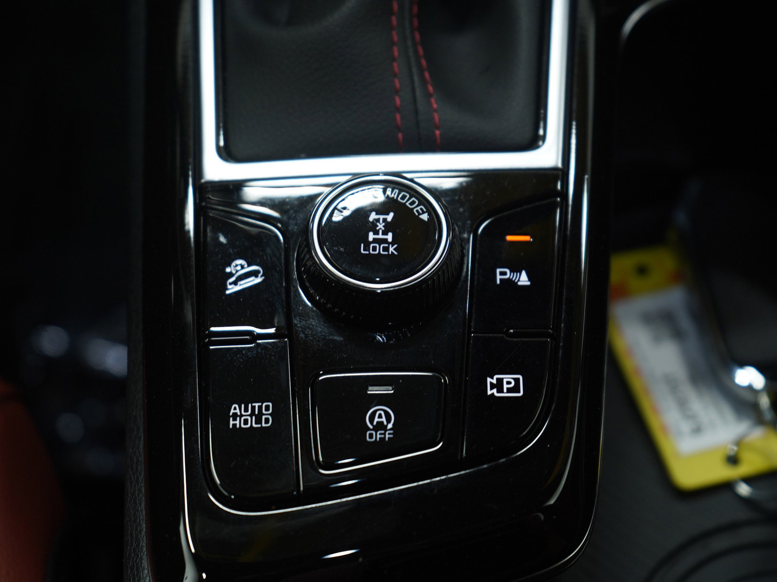 Used 2025 Kia Sportage SX image 21