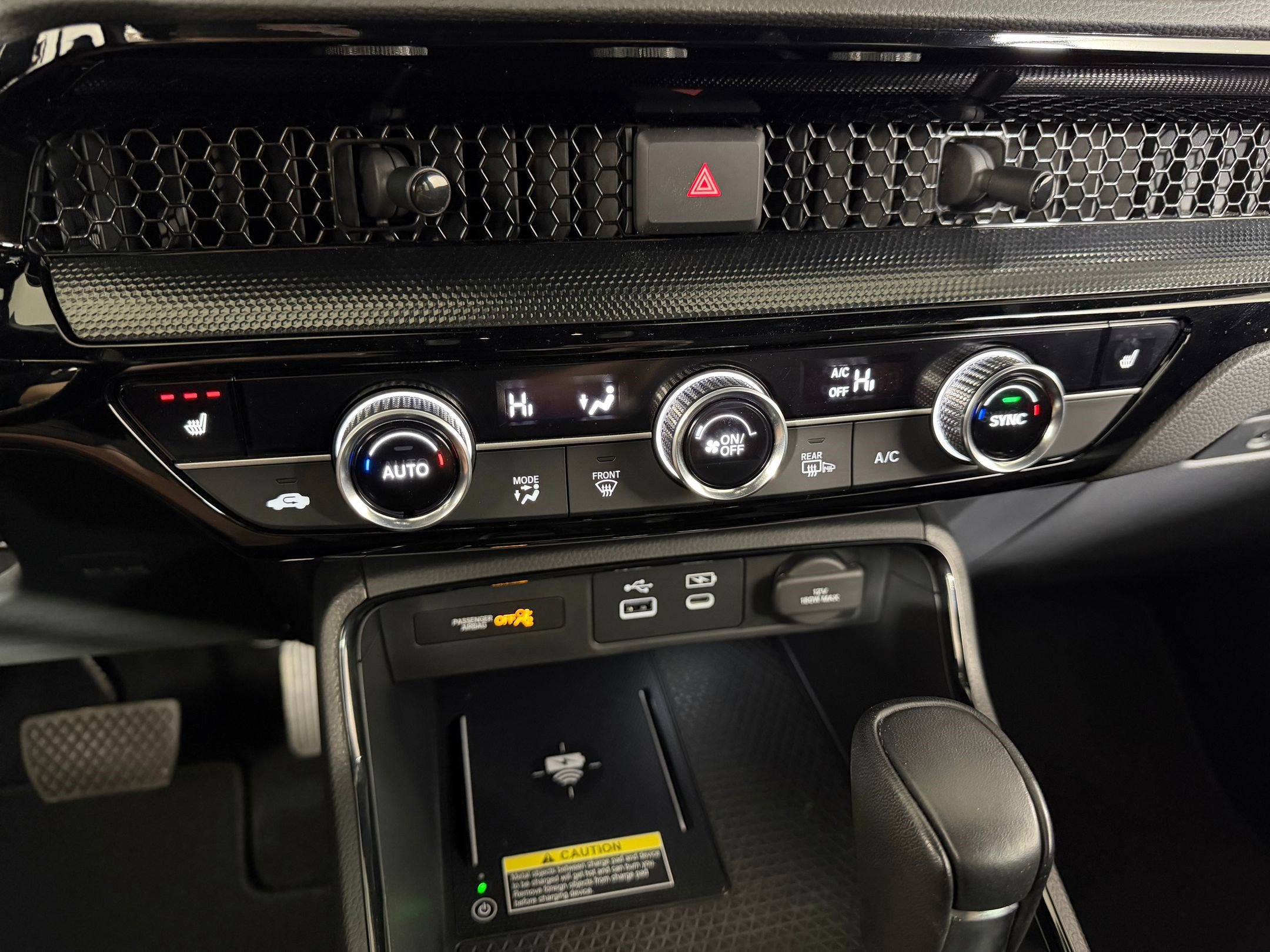 Used 2024 Honda CR-V Sport Touring image 17