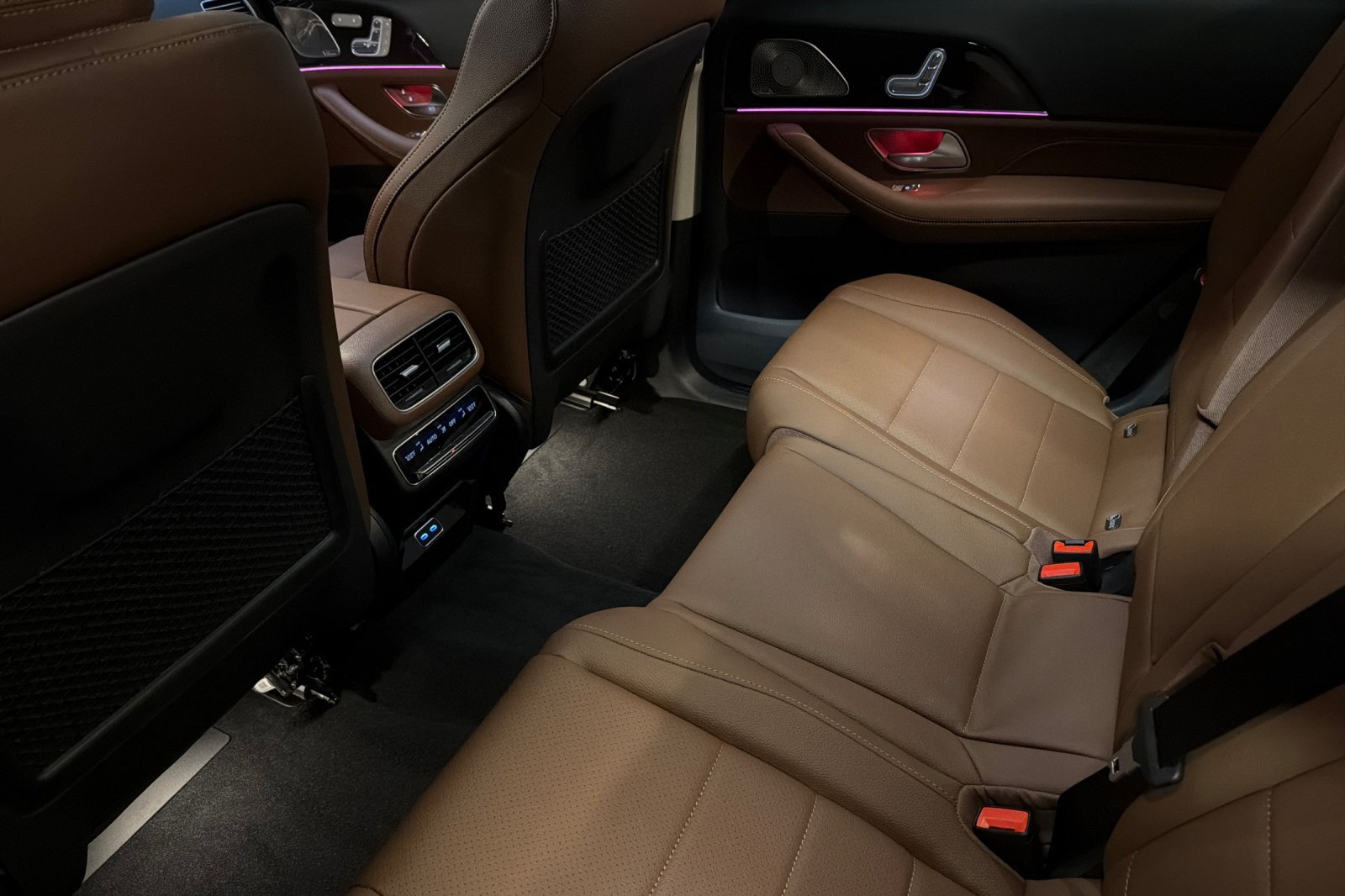 New 2026 Mercedes-Benz GLS 450 4MATIC image 11