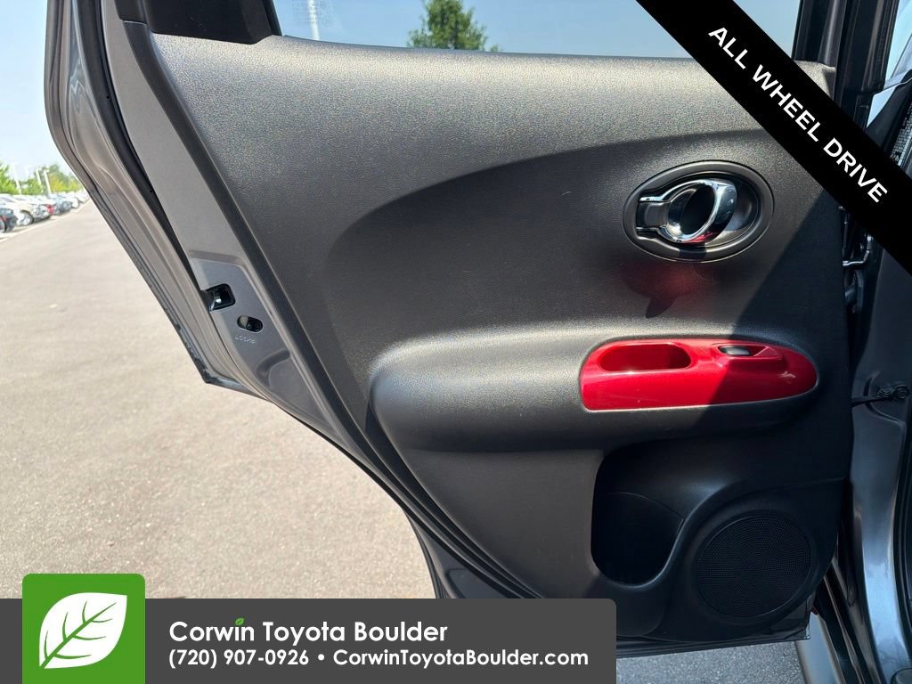 Used 2015 Nissan Juke SL AWD/4WD image 19