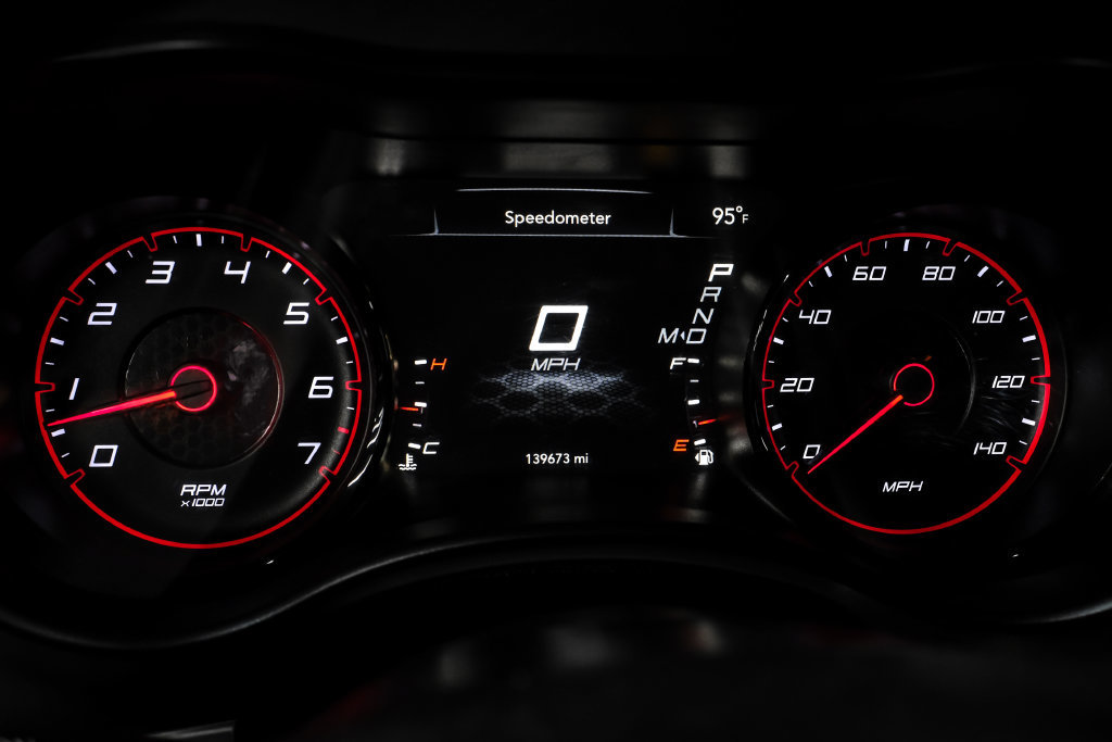 Used 2020 Dodge Charger SXT RWD image 17
