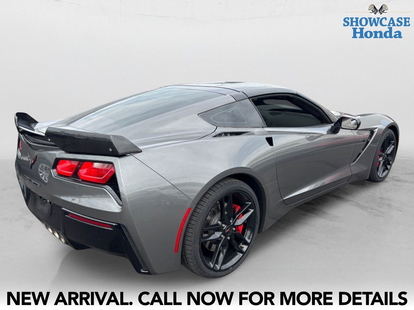 Used 2016 Chevrolet Corvette Stingray Coupe w/ Carbon Flash Badge Package image 5