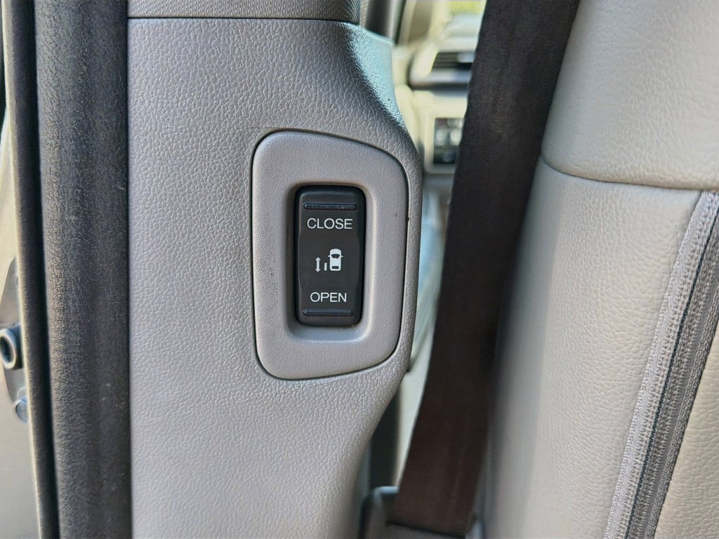 Used 2013 Honda Odyssey EX-L image 14
