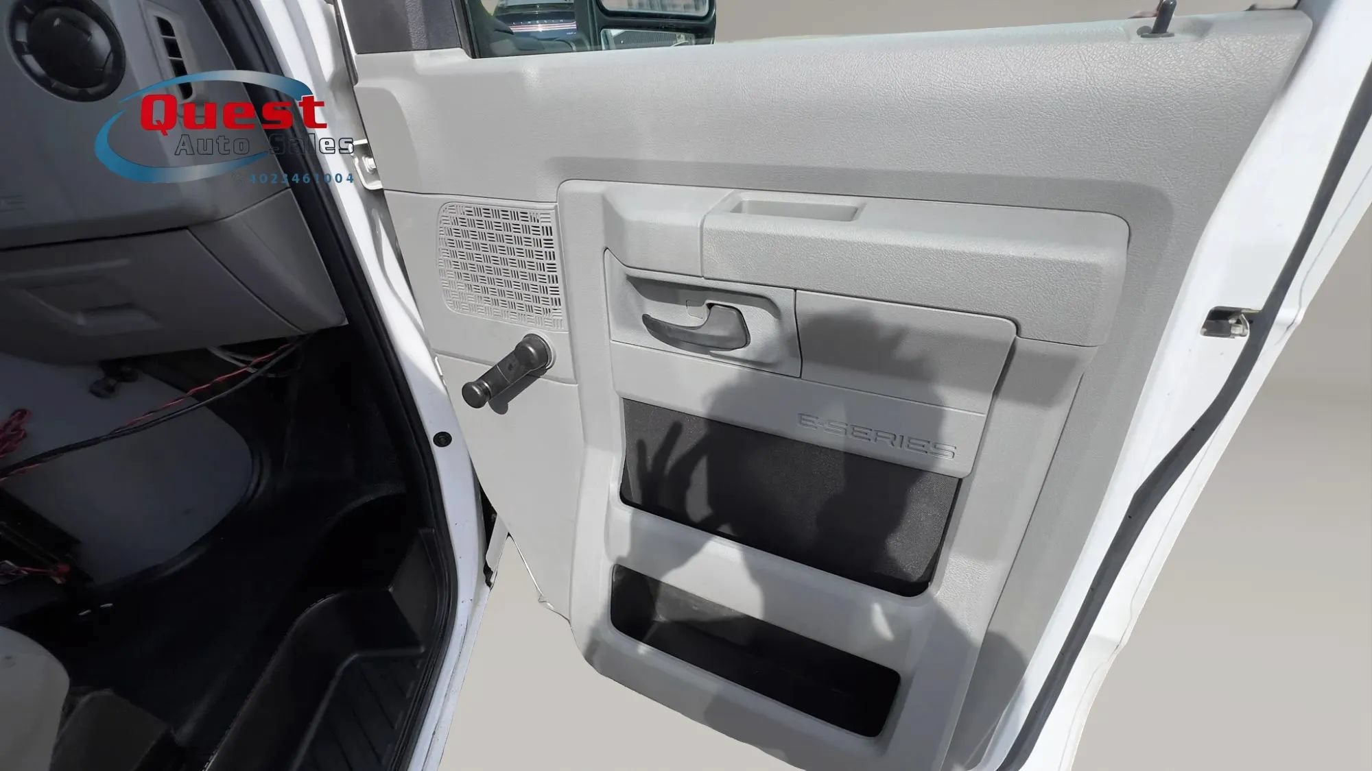 Used 2013 Ford E-250 and Econoline 250 RWD image 16