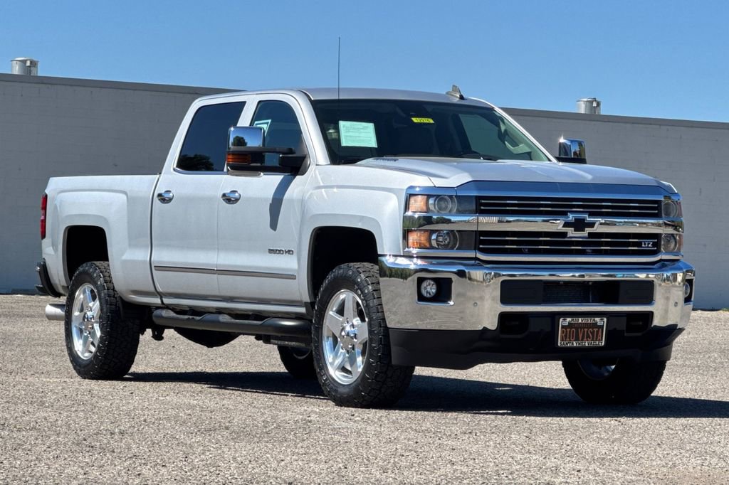 Used 2015 Chevrolet Silverado 2500 LTZ w/ Duramax Plus Package image 2