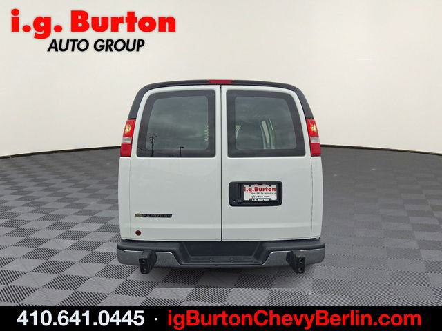 Certified 2024 Chevrolet Express 2500 w/ Driver Convenience Package image 5