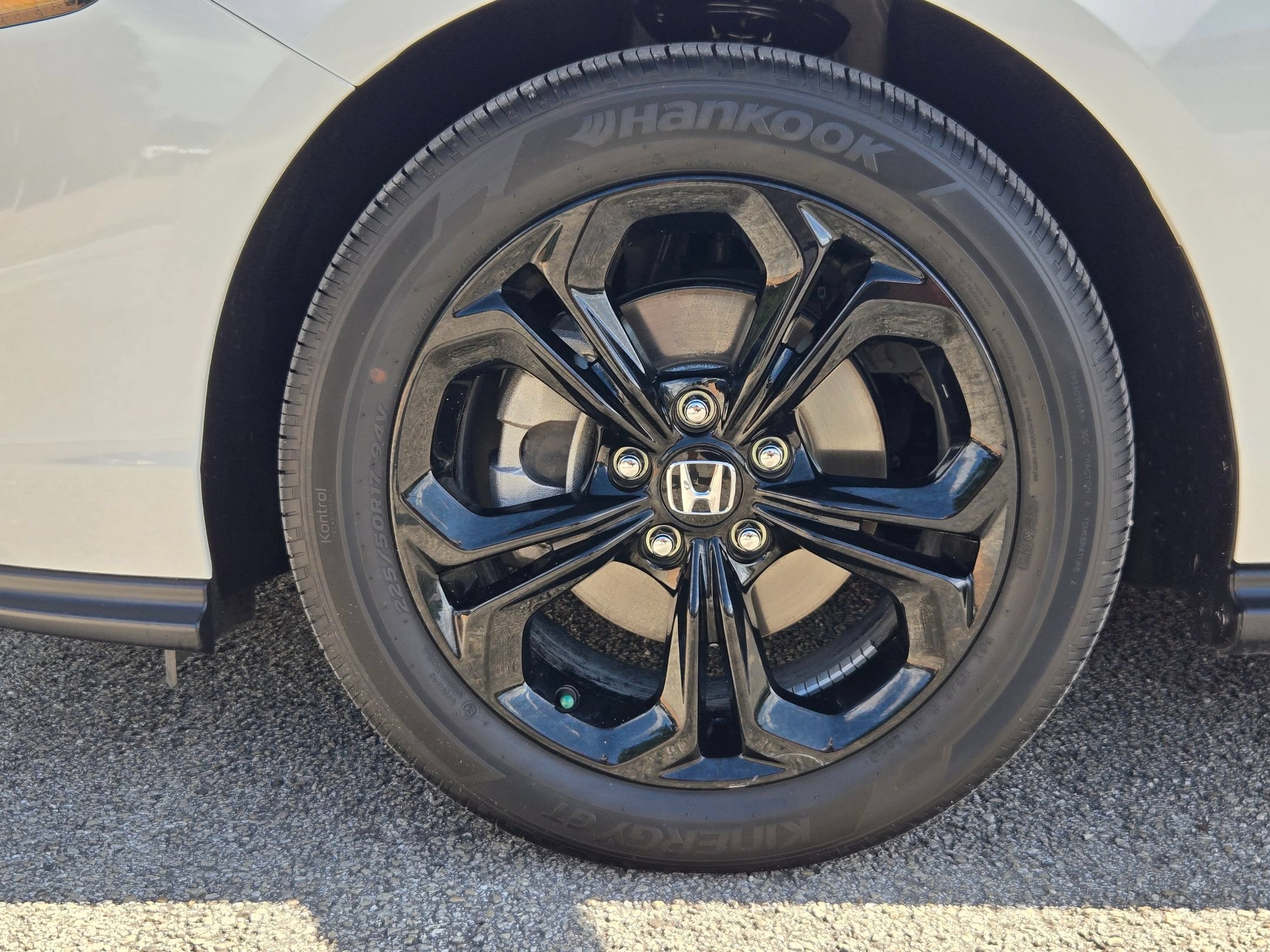 Used 2025 Honda Accord SE image 31