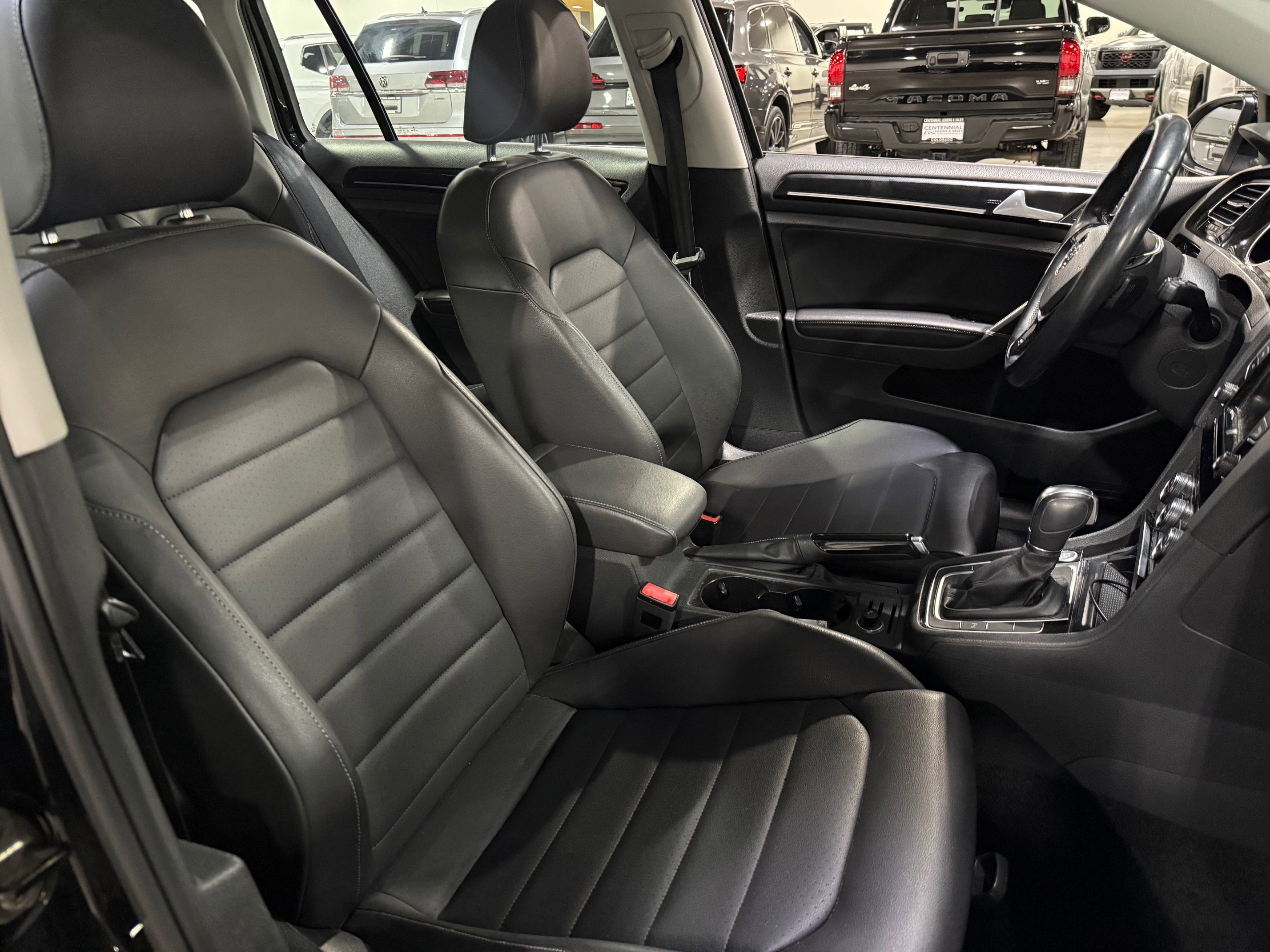 Used 2015 Volkswagen Golf SEL image 12