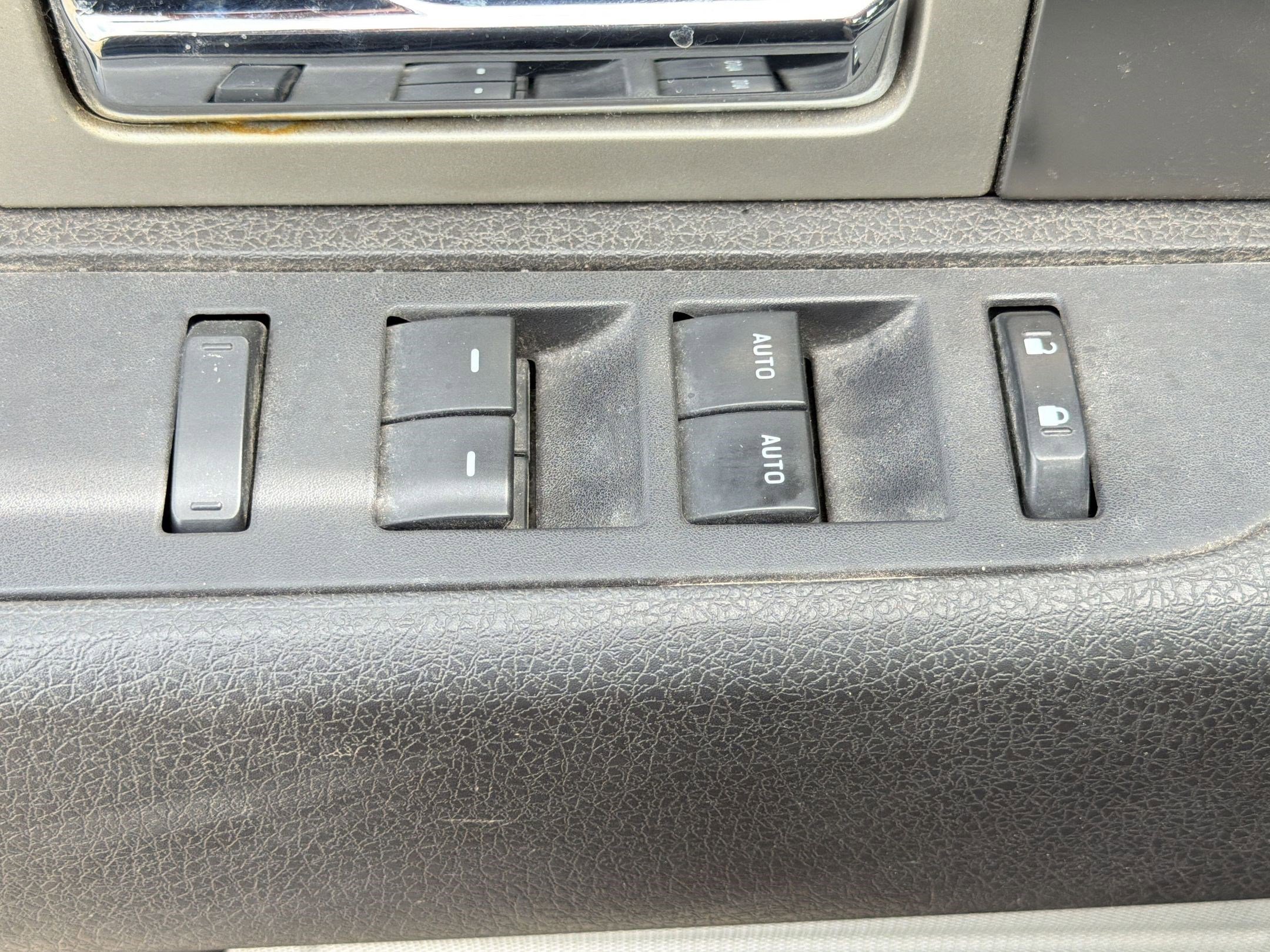 Used 2013 Ford F150 FX4 w/ Luxury Equipment Group AWD/4WD image 21