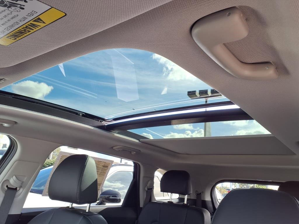 Used 2025 Kia Sorento EX w/ Panoramic Sunroof Package image 51