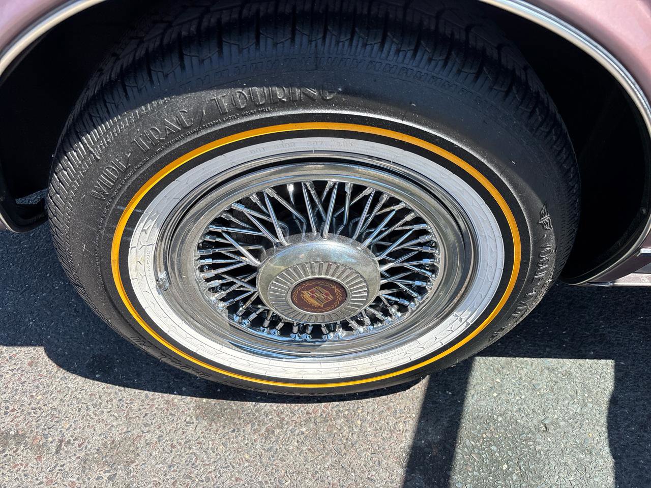 Used 1987 Cadillac Seville FWD image 15