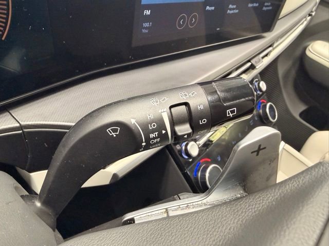 Used 2025 Hyundai Santa Fe SEL AWD/4WD image 32